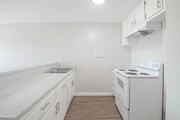 Photo - El Paraiso Apts