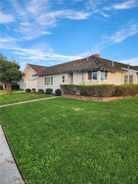 Photo - 1260 Somerset Ln