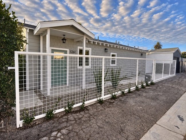 Photo - 126 N Dillon St