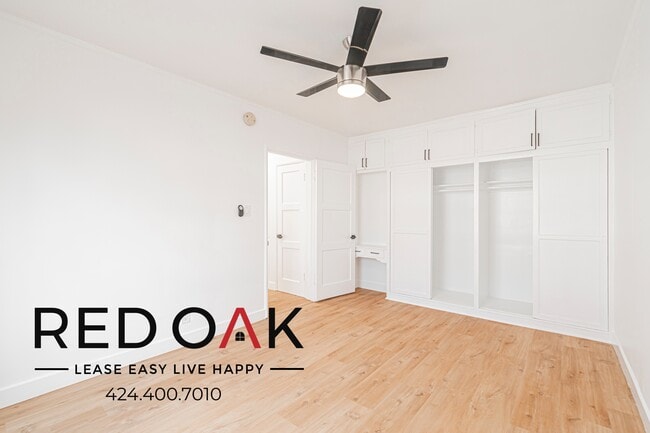 Photo - 1024 Menlo Ave Unit 17