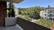 Photo - 1955 Tamarind Ave Condo Unit 24
