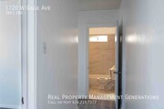 Photo - 1720 W Gage Ave