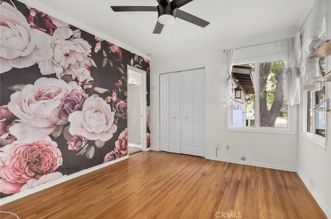 Photo - 5634 Ponce Ave