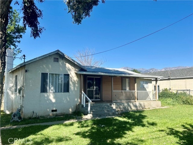 Building Photo - 642 W Ave L