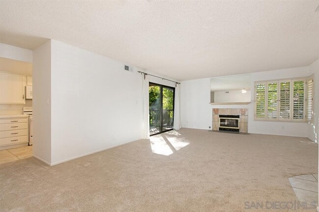 Photo - 3541 Voyager Cir Condo