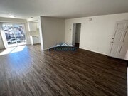 Photo - 672 W 12th St Unit 3