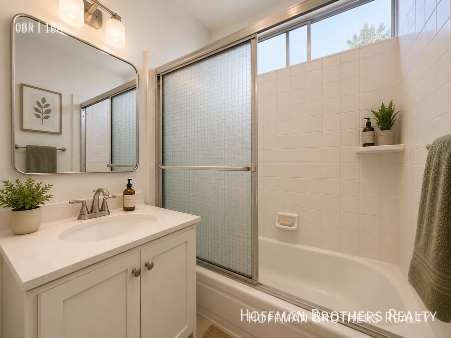 Photo - 14024 Oxnard St Unit 20
