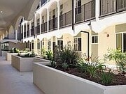 Photo - Laurel Courtyard Apartments