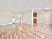 Photo - 1129 Lincoln Blvd
