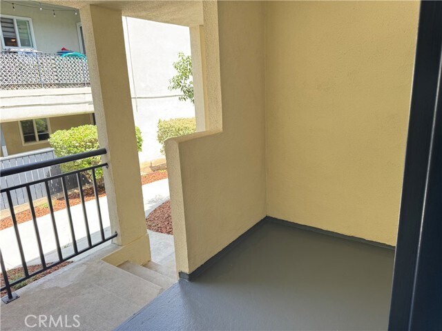 Photo - 251 N Oakland Ave Unit 5