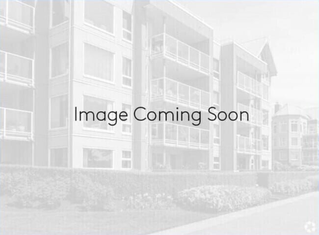Building Photo - Gardner by Category