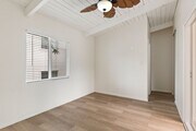Photo - Catalina Apartments Unit A