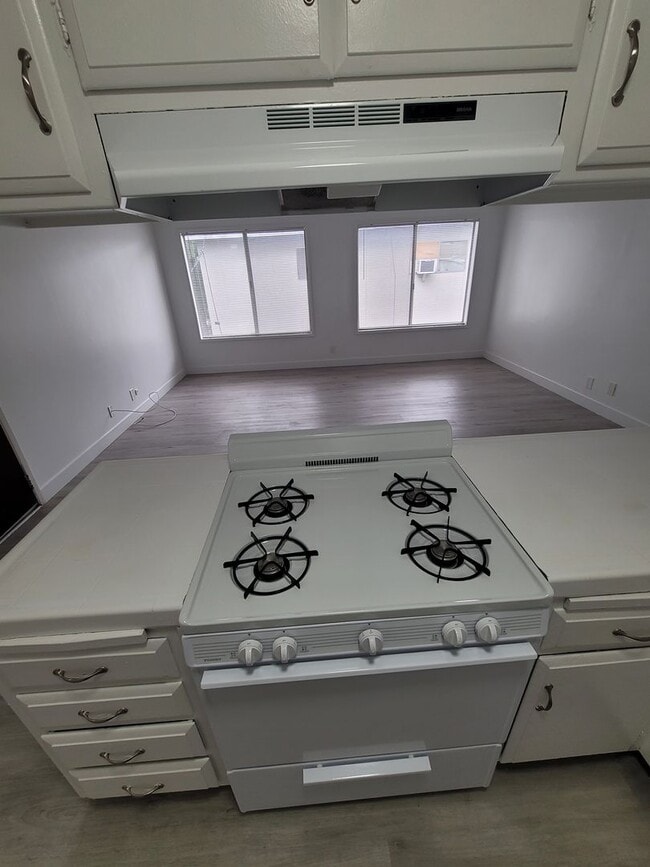 Photo - 1026 Arlington Ave Unit 3