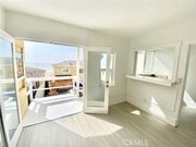 Photo - 4209 The Strand