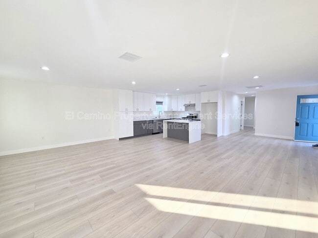 Photo - 5662 Cathy Ln