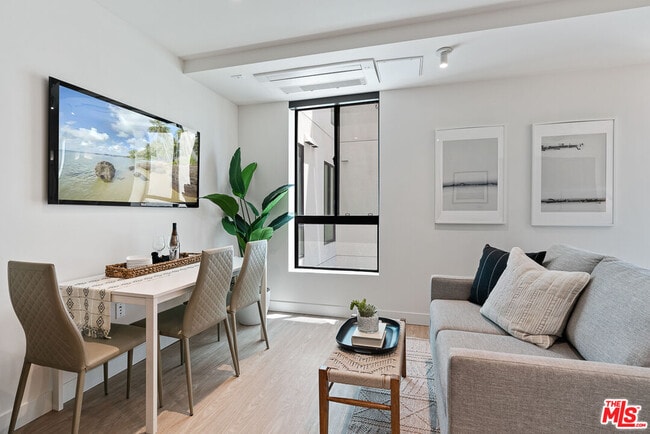 Photo - 3688 Overland Ave Unit 711