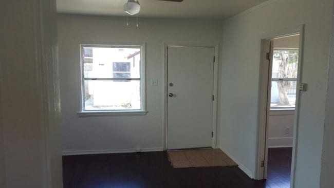 Photo - 1271 N Berendo St