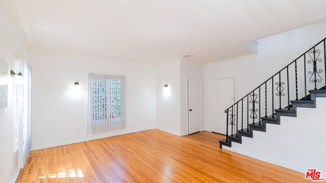 Building Photo - 6336 Orange St Unit 7 Rental
