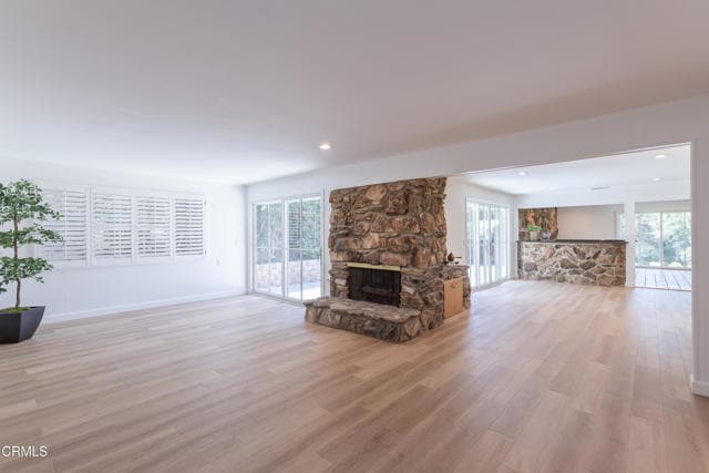 Photo - 555 Paulette Pl