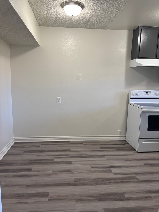 Photo - Avalon Park Apartments