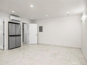Photo - 18841 Collins St House