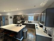 Photo - Charming 3 bedroom 3.5 bathroom in North Park House