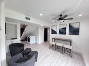 Photo - 270 W Blaine St