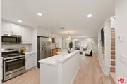Photo - 853 Larrabee St Condo Unit 14