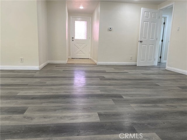 Photo - 1770 W Minerva Ave