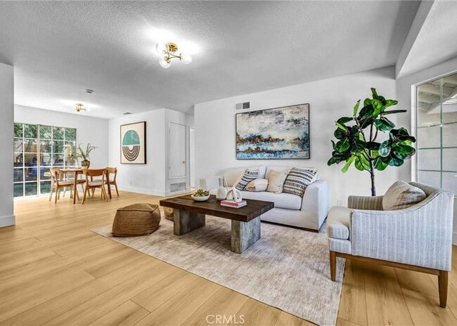 Photo - 11518 Fidel Ave