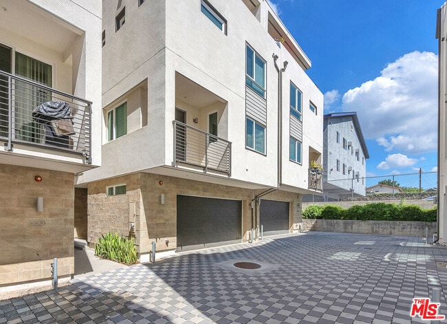 Photo - 5605 E Alloway Ct