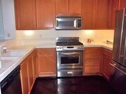 Photo - GORGEOUS TOP FLR CONDO BY CENTRAL PARK w/LAUNDRY+PATIO+2 CAR Parking