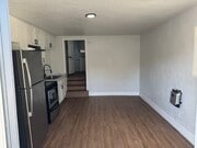 Photo - 323 S Main Ave