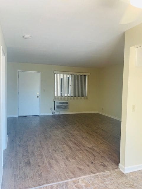 Photo - 1920 Peyton Ave