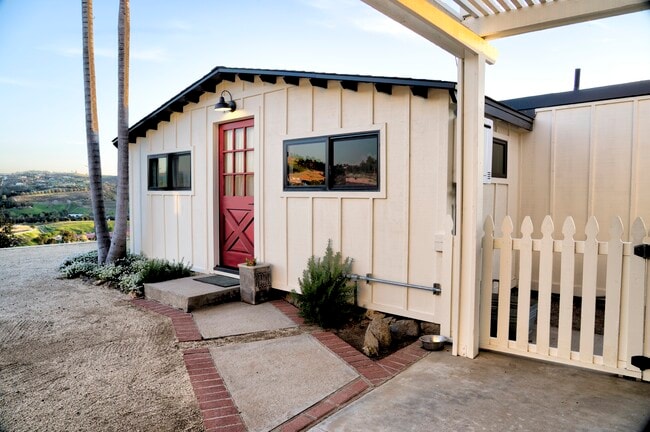 Photo - 5935 Redondo Dr