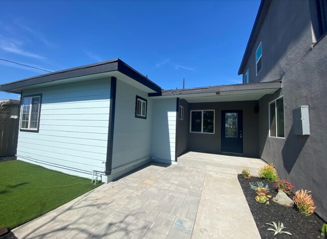 Photo - 5317-5319 West Falls VIew Dr. Unit 5319 West Falls View Dr.