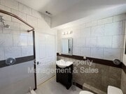 Photo - 2030 Broadway St