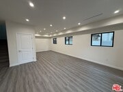 Photo - 6245 McLaren Ave