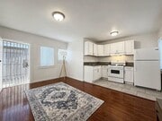 Photo - 746 Daisy Ave
