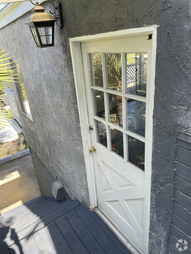Building Photo - 4521 Westview Dr Rental
