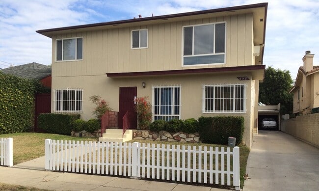 Photo - 852 Cherokee N Ave Unit 2