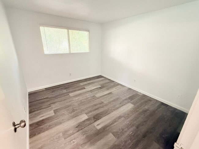 Photo - Beautifully Updated Corner Unit with Mountain Views in Palm Springs Villas I Unit 216