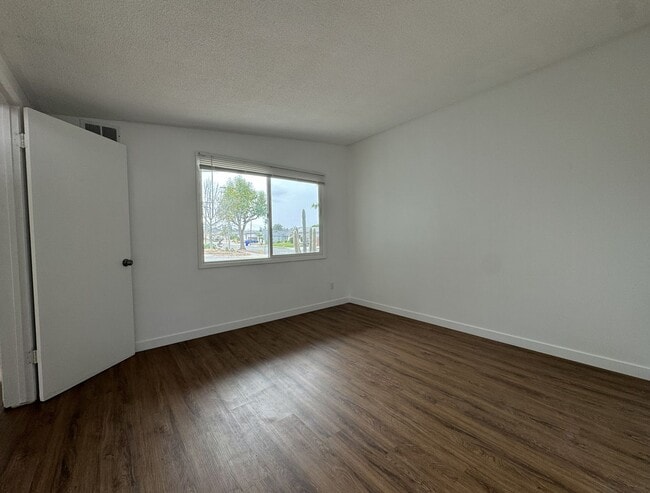 Photo - 4 Bedroom / 2 Bathroom home for rent