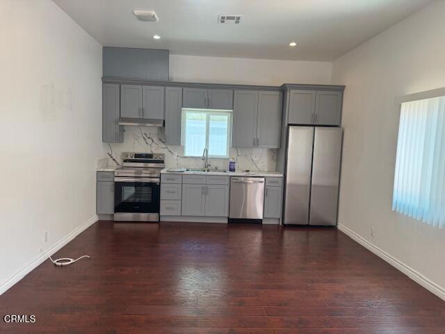 Photo - 7747 Valmont St