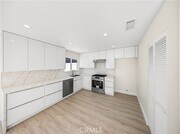 Photo - 8145 Morse Ave