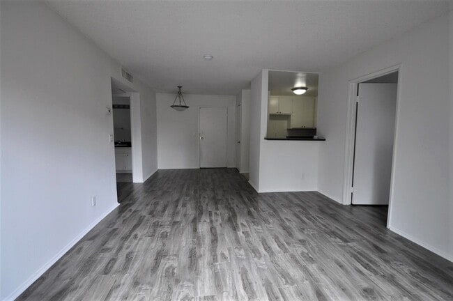 Photo - 12249 Oxnard St Unit 101