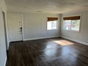 Photo - 2526 E Balsam Ave