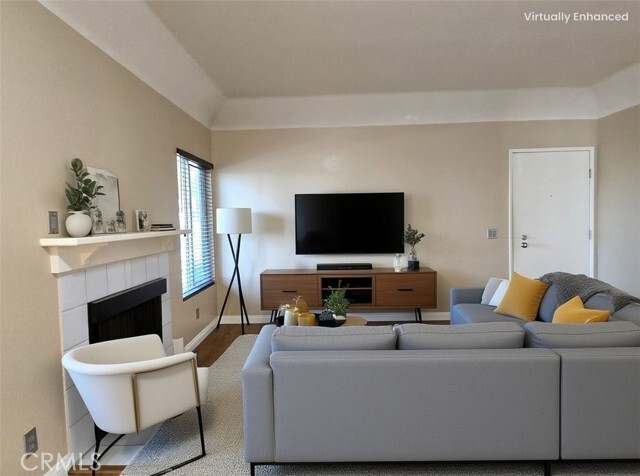 Building Photo - 22749 Lakeway Dr Unit 375