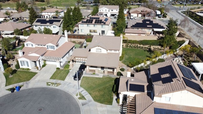 Photo - Beautiful 5 bedroom 3 bathroom home in Yucaipa