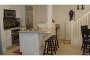 Breakfast bar - 5511 W 149th Pl Unit 9